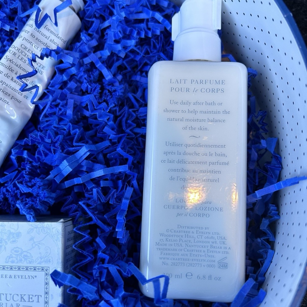 Crabtree & Evelyn Nantucket Briar Gift Set Body Lotion Bath Shower Gel Hand Cr - Picture 8 of 13